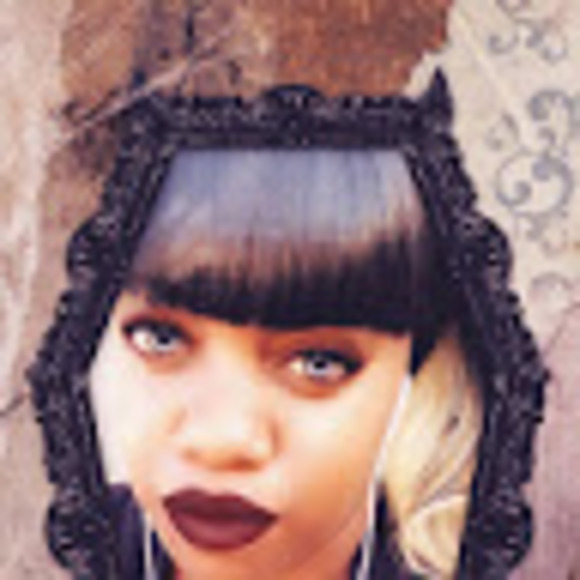 Meet your Posher, Laquita - Picture 1 of 1